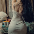 Azeri seksi gəlin super pozalar verir 